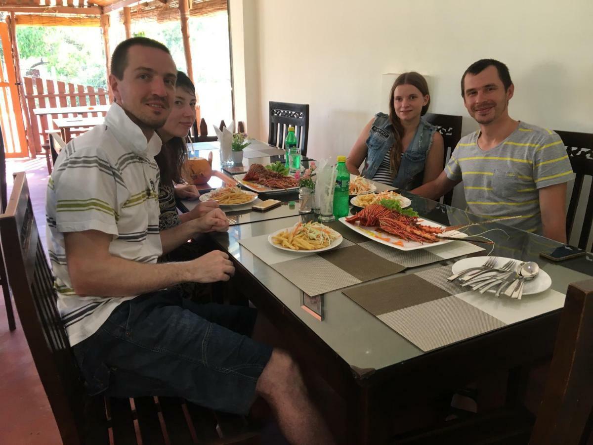 Aa Inn Trincomalee Bagian luar foto