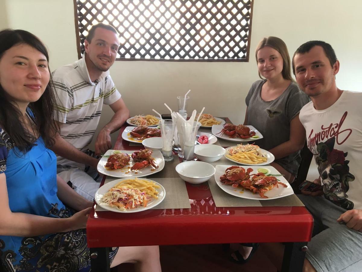 Aa Inn Trincomalee Bagian luar foto